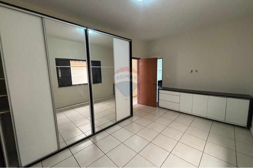 Casa - Venda - Juiz de Fora , Minas Gerais - WhatsApp Image 2025-12-03 at 10.45.32 (1).jpeg - 860301009-505