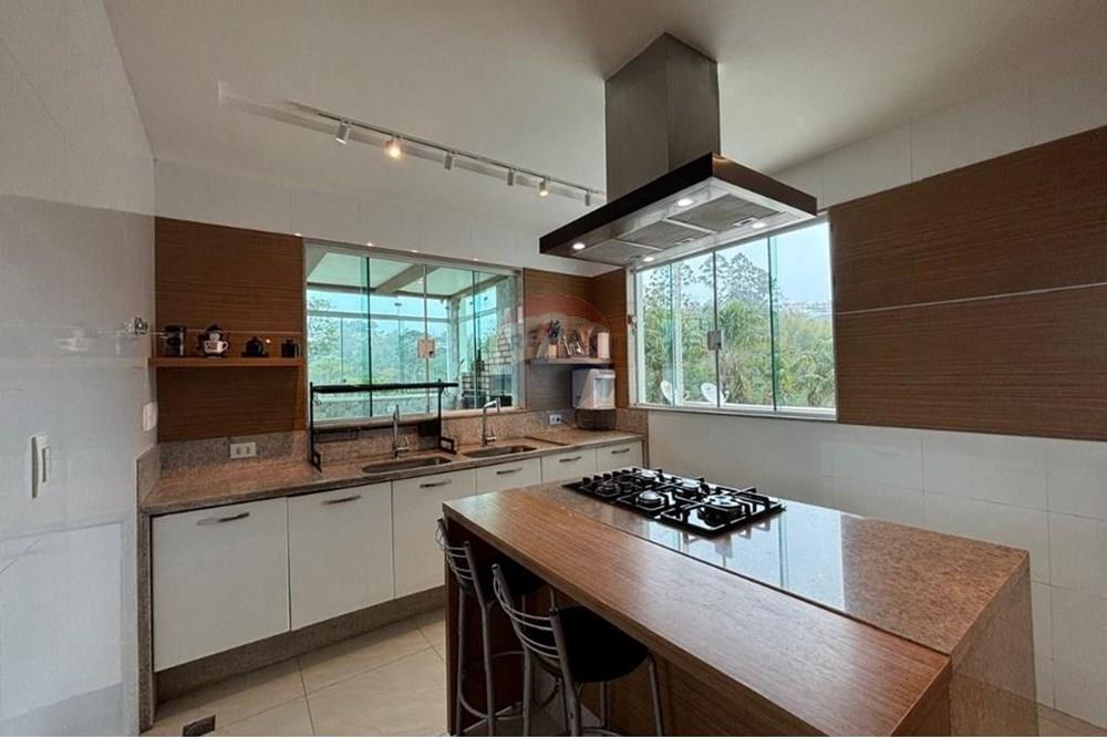 Casa - Alugar - Juiz de Fora , Minas Gerais - WhatsApp Image 2025-11-21 at 09.21.00.jpeg - Cozinha - 860431060-69