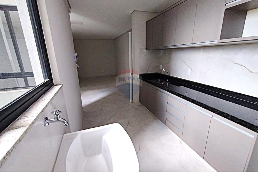 Apartamento - Alugar - Lavras , Minas Gerais - Foto 20 Cozinha com area serviço apto 107 Bem Te Vi.jpeg - Área de serviço - 860471016-29