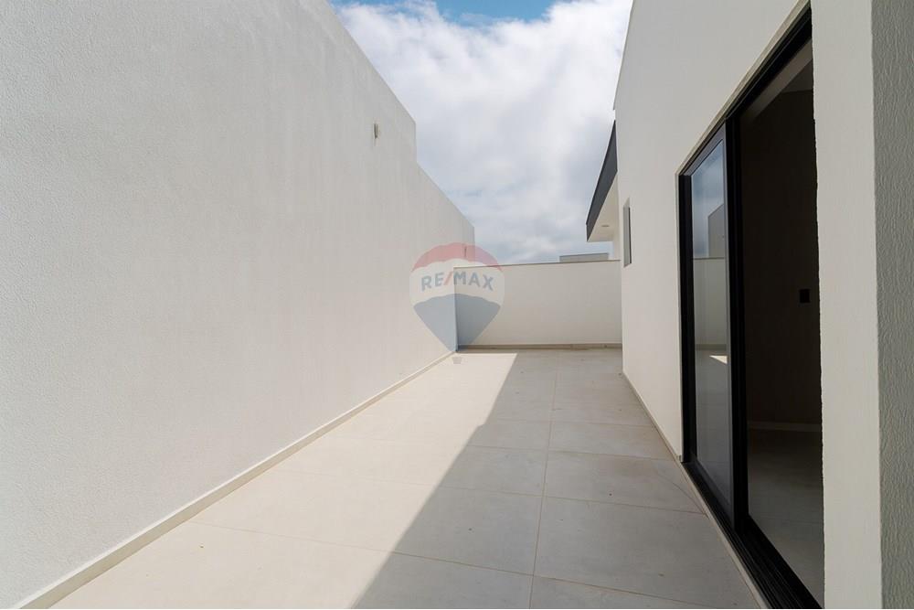 Casa - Alugar - Juiz de Fora , Minas Gerais - 2D077442-117A-4ACE-81CA-57CFBA83DF83-convertido-de-png (1).jpeg - Corredor - 860431060-64