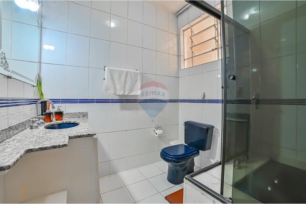 Casa - Venda - Juiz de Fora , Minas Gerais - WhatsApp Image 2025-01-23 at 14.04.04 (3).jpeg - Banheiro - 860361018-148