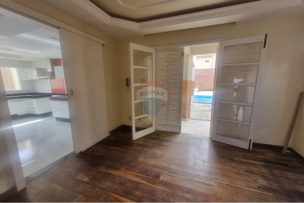 Casa de Condomínio - Alugar - Juiz de Fora , Minas Gerais - Sala 2.jpeg - 860361010-532