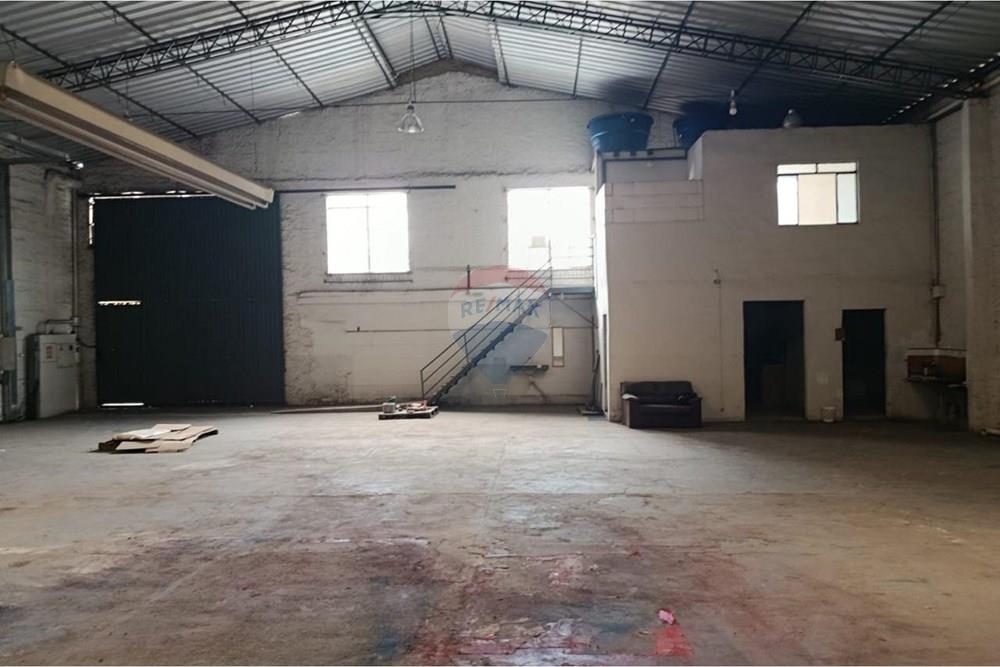 Galpão - Alugar - Juiz de Fora , Minas Gerais - 496f3e5a-bdac-4563-99da-dc4feb4de53d.JPG - Sala de trabalho - 860431023-510