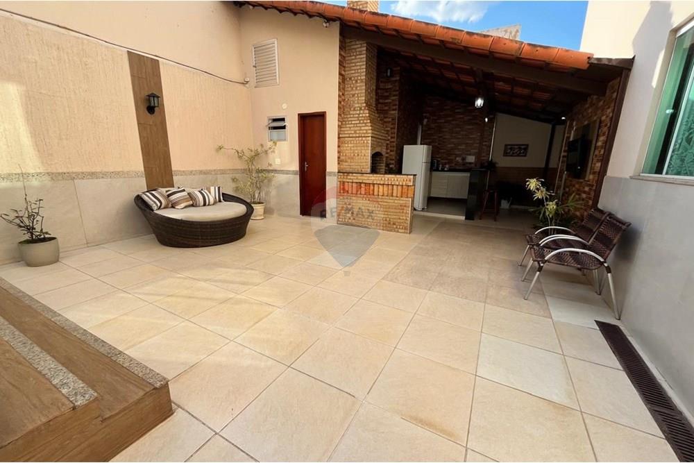 Casa - Venda - Juiz de Fora , Minas Gerais - externa melhor.jpg - 860501041-152