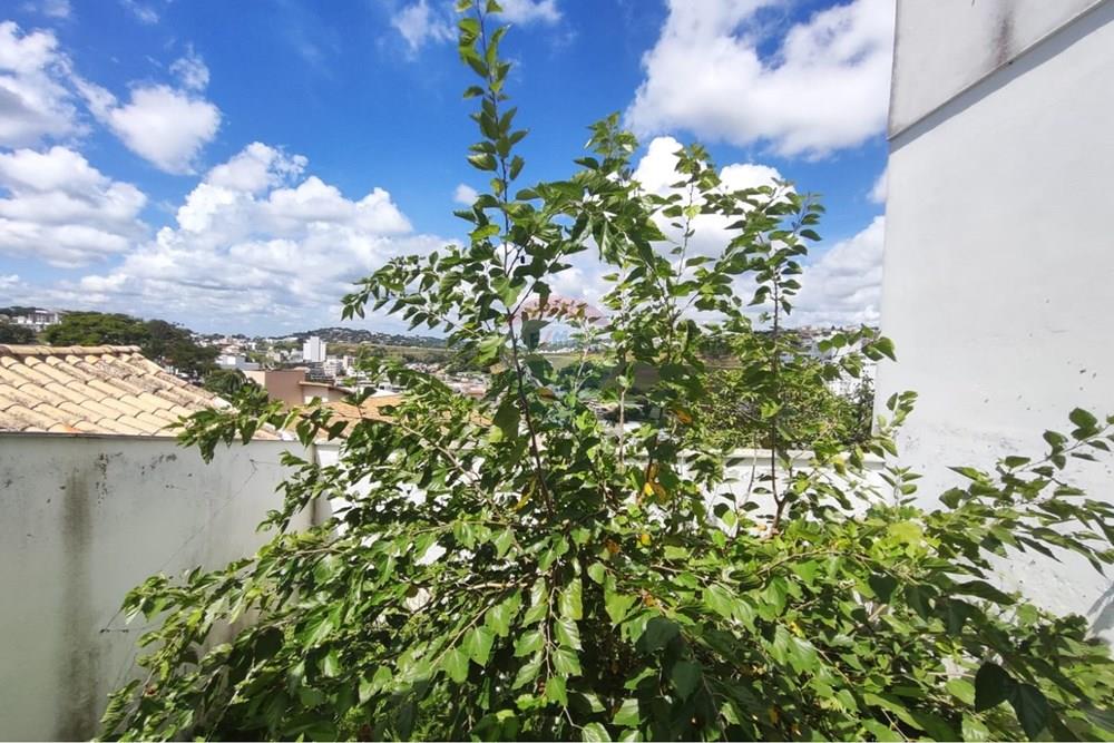 Casa - Venda - Juiz de Fora , Minas Gerais - WhatsApp Image 2026-01-13 at 10.11.07 (1).jpeg - 860291015-37