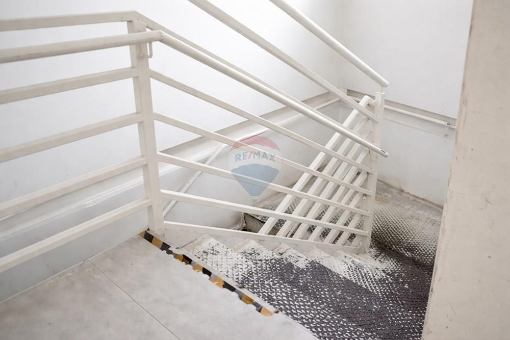 Loja - Alugar - Juiz de Fora , Minas Gerais - escada_editada.jpg - 860431075-48