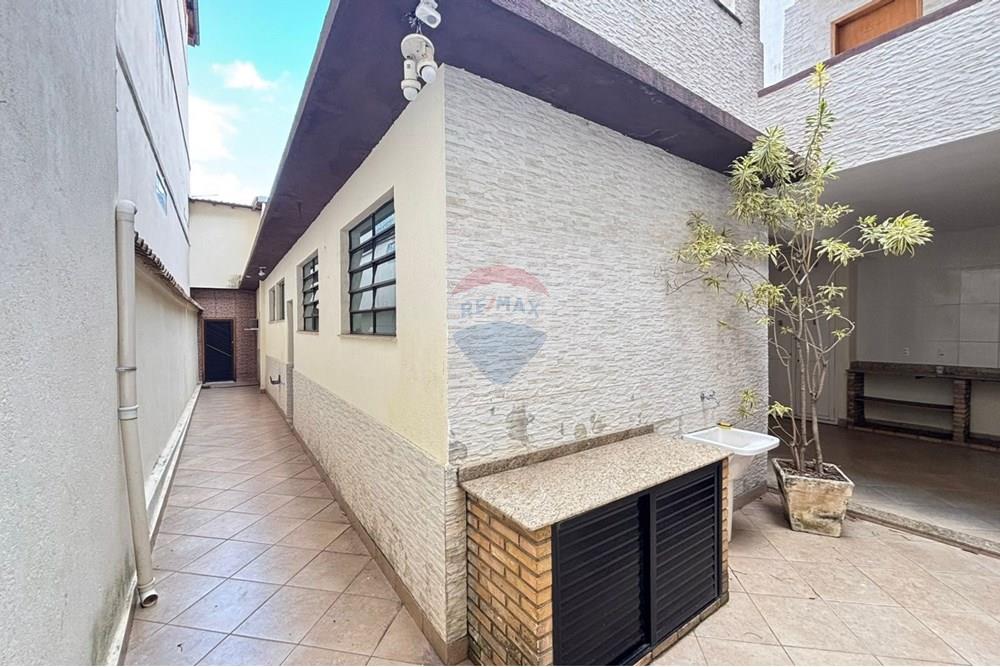 Casa - Venda - Juiz de Fora , Minas Gerais - WhatsApp Image 2025-12-03 at 10.45.44 (1).jpeg - 860301009-505