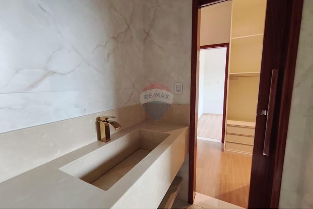 Casa - Venda - Conselheiro Lafaiete , Minas Gerais - 6a545e6b-0196-453c-a6b9-6757b5653a87.jpeg - 860421022-188