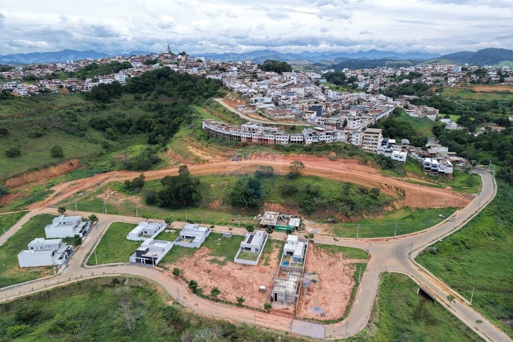 Terreno - Venda - Muriaé , Minas Gerais - dji_fly_20251213_110244_0078_1765660631791_photo.jpg - 860371002-223