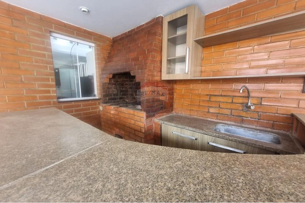 Casa de Condomínio - Alugar - Juiz de Fora , Minas Gerais - Varanda Gourmet 2.jpeg - 860361010-532