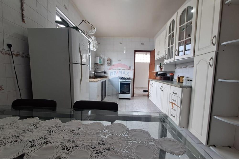 Casa - Venda - Juiz de Fora , Minas Gerais - WhatsApp Image 2025-10-15 at 13.29.46 (1).jpeg - Cozinha - 860241100-40