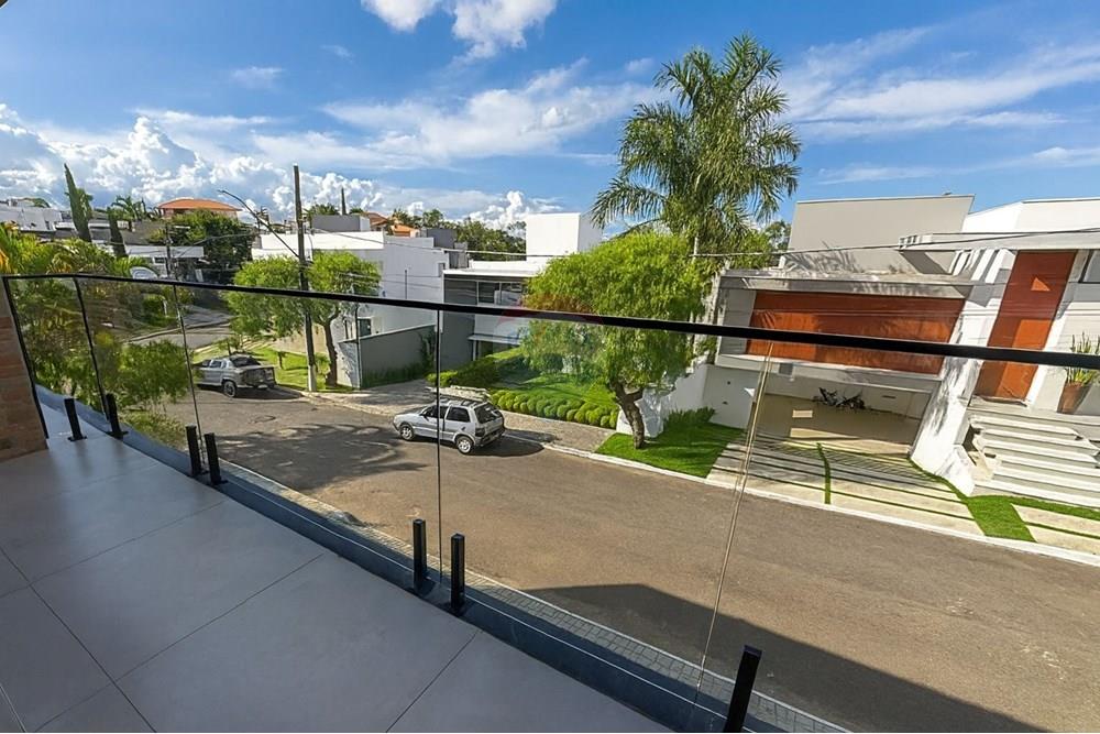 Casa - Alugar - Juiz de Fora , Minas Gerais - WhatsApp Image 2025-10-10 at 14.13.10-convertido-de-jpeg (1).jpeg - Varanda - 860431060-64