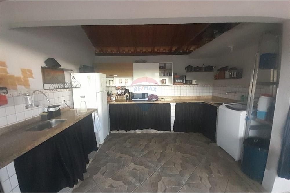 Casa - Venda - Juiz de Fora , Minas Gerais - WhatsApp Image 2025-03-12 at 11.25.39 (1).jpeg - Cozinha - 860381036-11