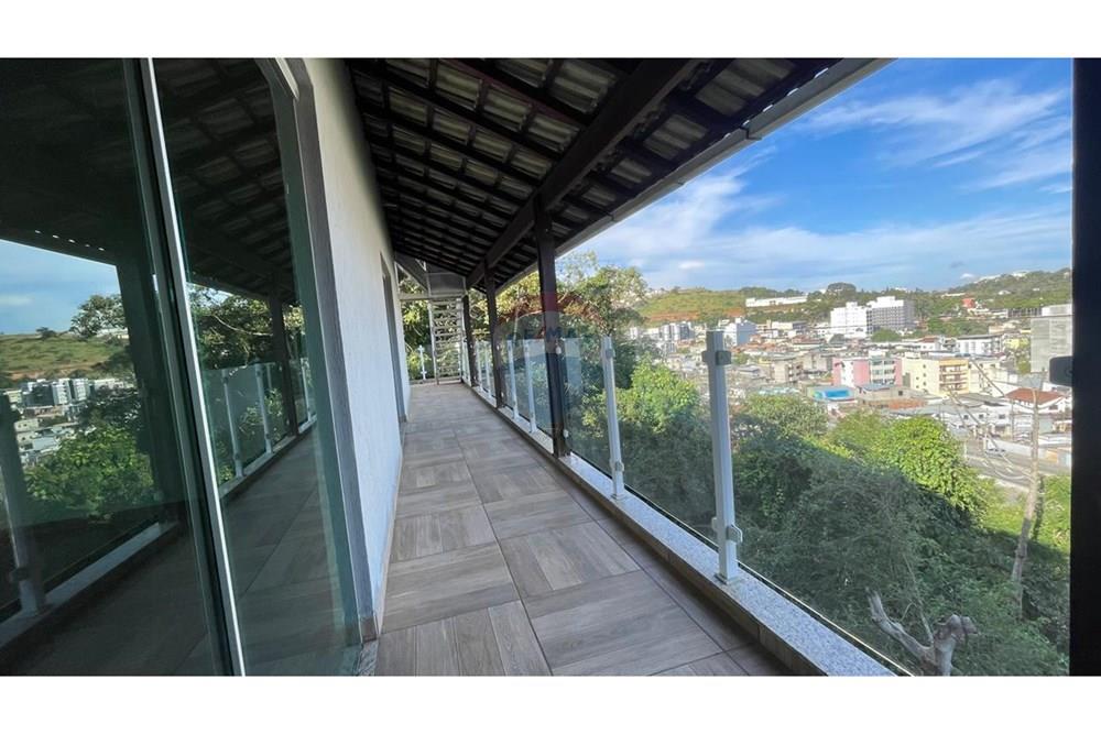 Casa de Condomínio - Alugar - Juiz de Fora , Minas Gerais - WhatsApp Image 2025-05-29 at 17.00.15 (40).jpeg - Varanda - 860381054-1