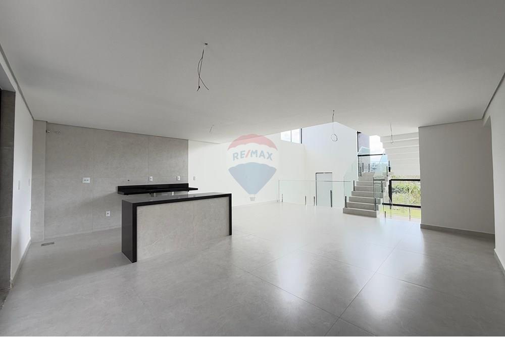 Casa - Venda - Juiz de Fora , Minas Gerais - WhatsApp Image 2025-06-11 at 10.58.11 (3).jpeg - 860281124-9