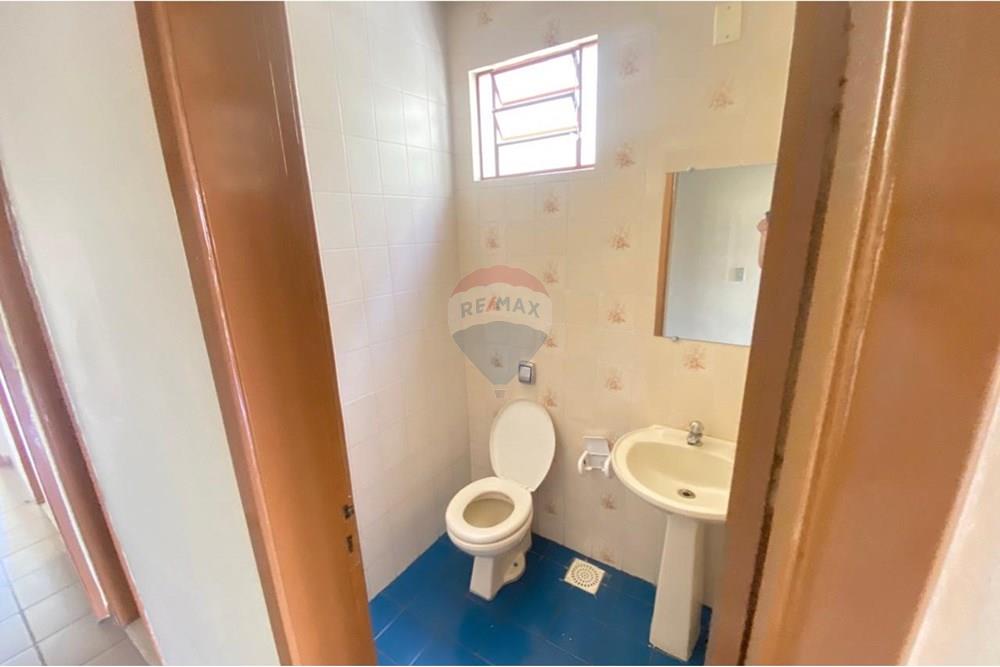 Ponto Comercial/ Loja - Alugar - Juiz de Fora , Minas Gerais - IMG-20251209-WA0016.jpg - Banheiro - 860431071-12