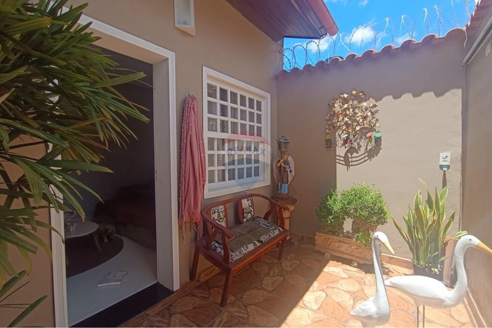 Casa - Venda - Conselheiro Lafaiete , Minas Gerais - 74d5f65c-c3cf-4cf4-9a79-a07be46bcd84.jpg - 860421022-181