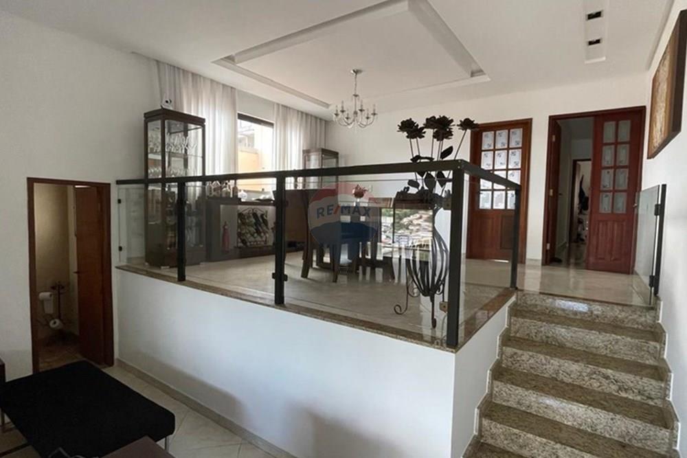 Casa - Venda - Juiz de Fora , Minas Gerais - WhatsApp Image 2026-01-13 at 10.23.24 (15).jpeg - 860381054-12