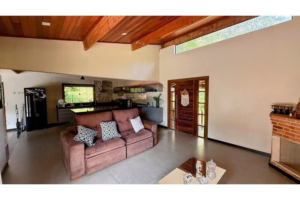 Casa - Venda - Juiz de Fora , Minas Gerais - f080a1fa-2303-489c-b251-48415fe94a44.JPG - 860291041-21