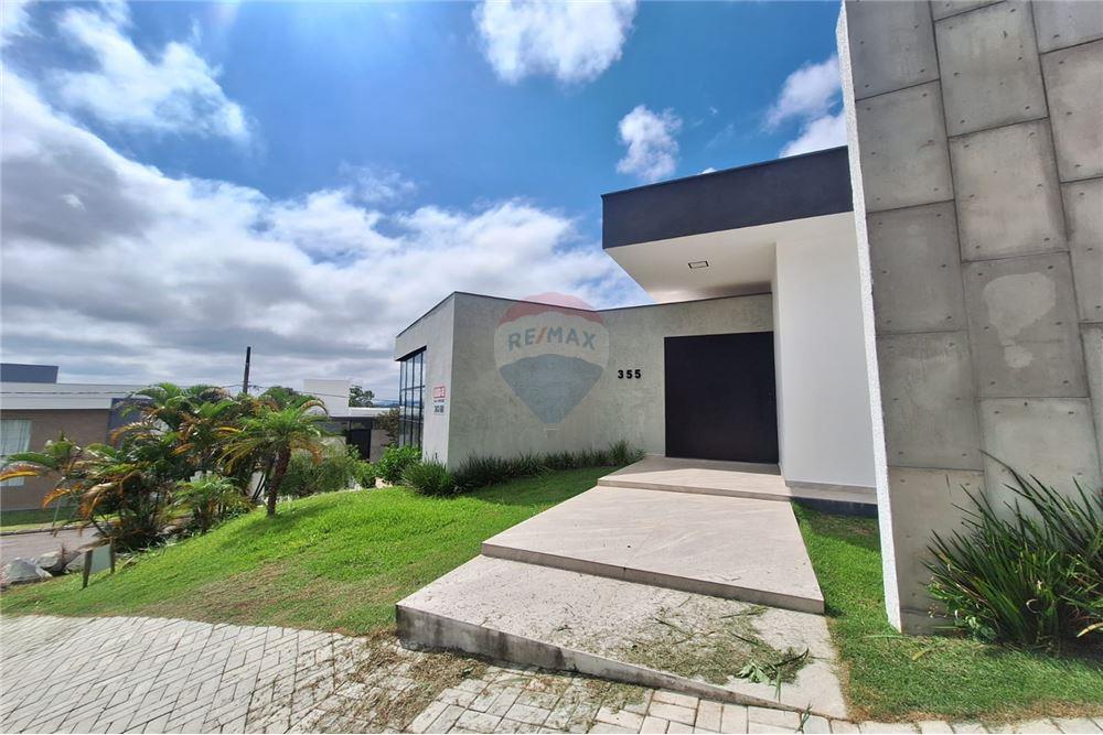 באזור מגורים - בית פרטי - Juiz de Fora , Minas Gerais - BR - 68 - 860301013-354