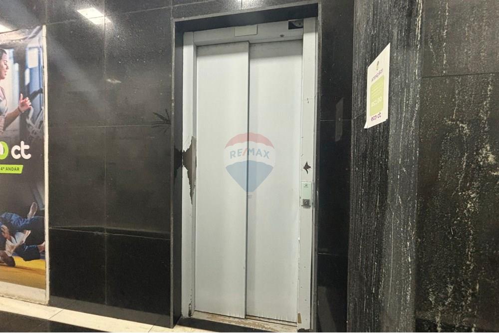 Cj. Comercial/ Sala - Alugar - Juiz de Fora , Minas Gerais - 3.jpg - Corredor - 860431074-4