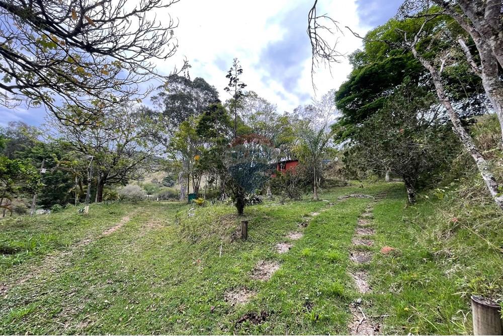 Chácara / Sítio / Fazenda - Venda - Lima Duarte , Minas Gerais - WhatsApp Image 2025-10-14 at 09.44.37 (26).jpeg - 860271019-8
