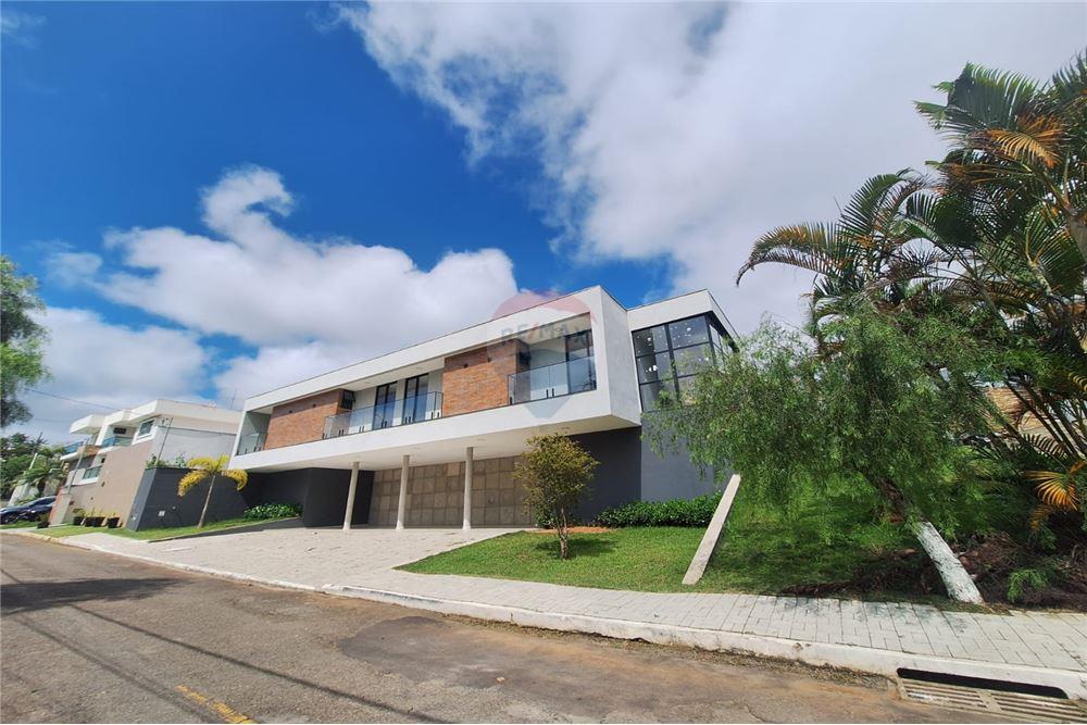 באזור מגורים - בית פרטי - Juiz de Fora , Minas Gerais - BR - 66 - 860301013-354