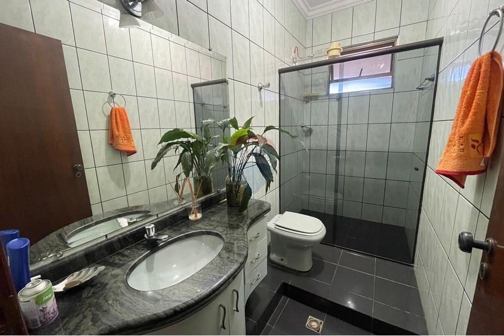 Casa - Venda - Conselheiro Lafaiete , Minas Gerais - WhatsApp Image 2025-05-22 at 13.48.07 (3).jpeg - 860421029-7