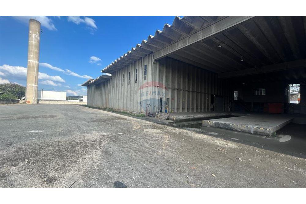 Galpão - Alugar - Juiz de Fora , Minas Gerais - 12 - 860431023-511