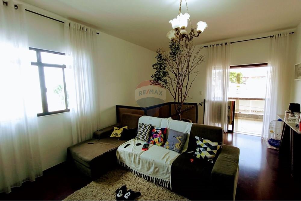 Casa - Venda - Juiz de Fora , Minas Gerais - WhatsApp Image 2025-02-26 at 12.11.01 (1).jpeg - 860291044-13