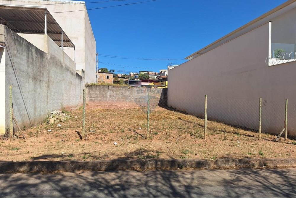 Terreno - Venda - Conselheiro Lafaiete , Minas Gerais - da479551-298c-4e3f-9d63-95b8eec28ba0.jpeg - 860421004-1175