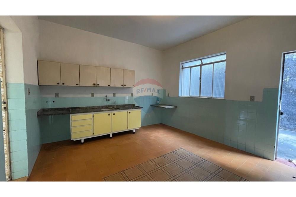 Casa - Venda - Juiz de Fora , Minas Gerais - WhatsApp Image 2025-06-23 at 09.01.13 (37).jpeg - Cozinha - 860381054-4