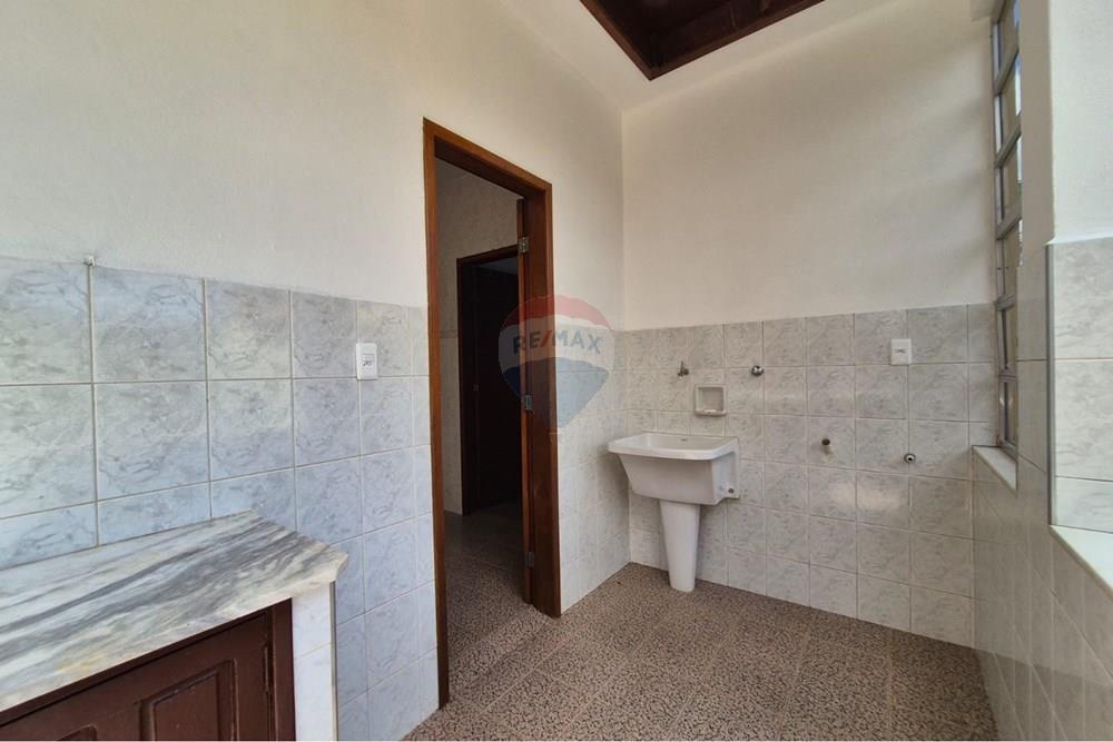 Casa - Alugar - Juiz de Fora , Minas Gerais - 22 ÁREA DE SERVIÇO 2.jpg - Área de serviço - 860241143-15