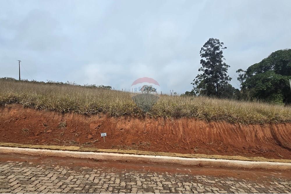 Terreno - Venda - Chácara , Minas Gerais - 13.jpg - Pátio interno - 860381070-116