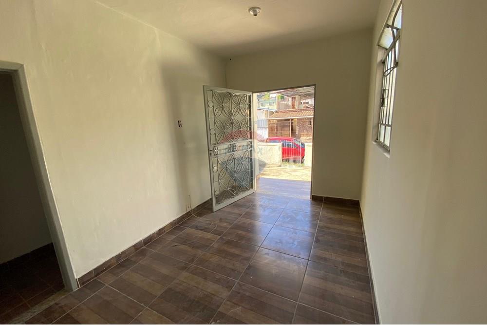 Casa - Alugar - Juiz de Fora , Minas Gerais - Imagem do WhatsApp de 2025-10-16 à(s) 21.19.03_6c7b2c38.jpg - Sala - 860431056-66