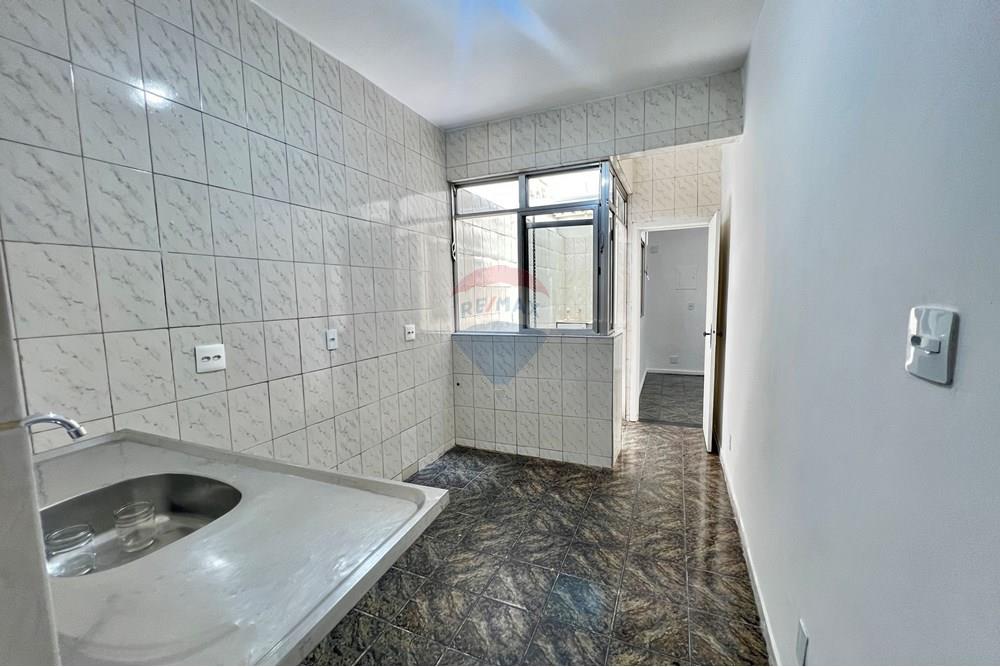 Apartamento - Venda - Juiz de Fora , Minas Gerais - 20251215_144312134_iOS.jpg - Cozinha - 860361060-3