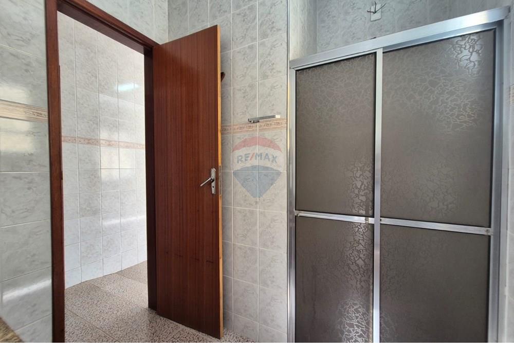 Casa - Alugar - Juiz de Fora , Minas Gerais - 12 BANHEIRO BOX SENM LUZ.jpg - Banheiro - 860241143-15