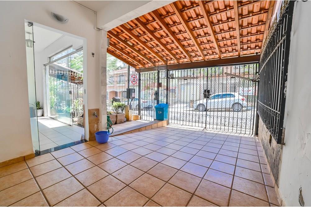 Casa - Venda - Juiz de Fora , Minas Gerais - WhatsApp Image 2025-01-23 at 14.03.58 (1).jpeg - Garagem - 860361018-148