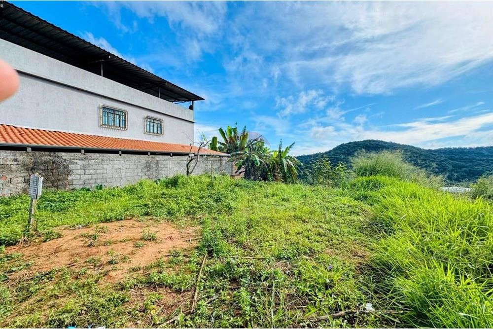 Terreno - Venda - Juiz de Fora , Minas Gerais - 2a96d0a6-1aab-4bd8-b457-70e598faa8b9.jpg - Quintal - 860211053-57
