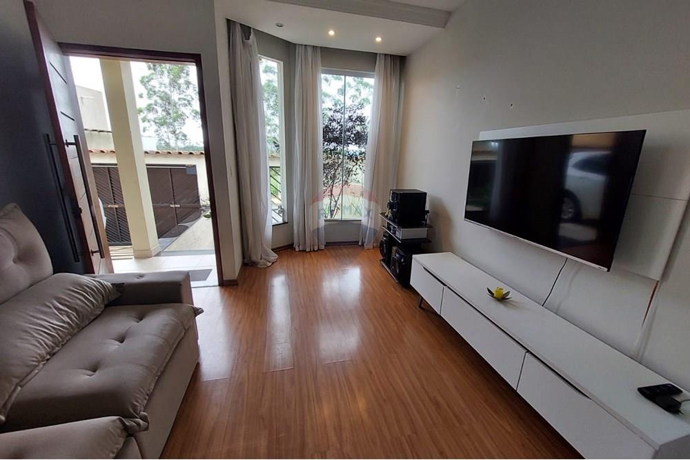 Casa - Venda - Juiz de Fora , Minas Gerais - WhatsApp Image 2025-01-15 at 12.05.03.jpeg - Sala - 860241100-37