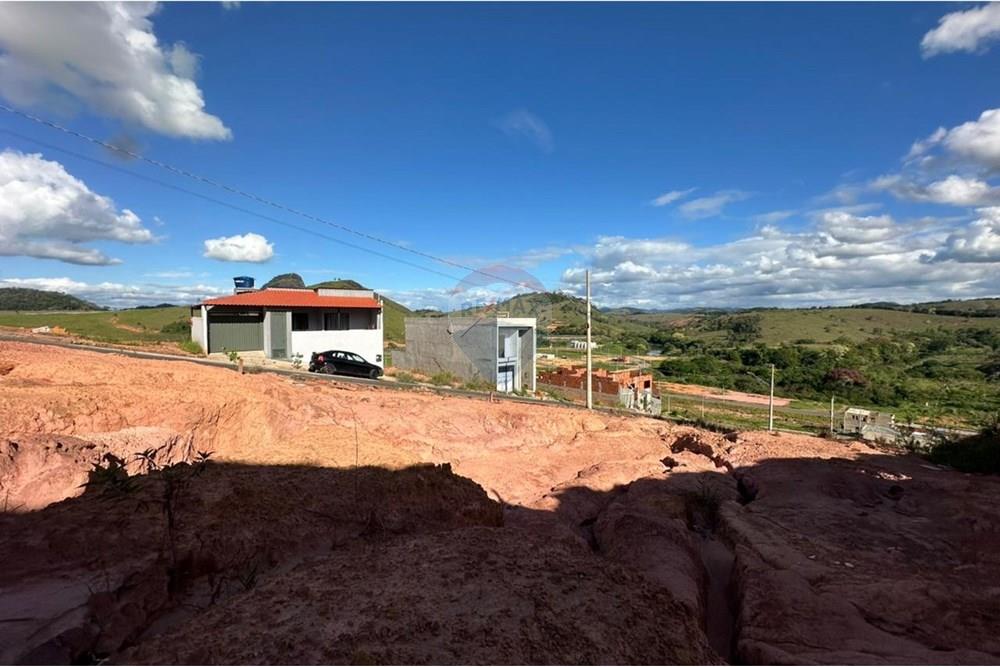 Terreno - Venda - Muriaé , Minas Gerais - WhatsApp Image 2025-10-29 at 10.58.34 (2).jpeg - Quintal - 860371007-109