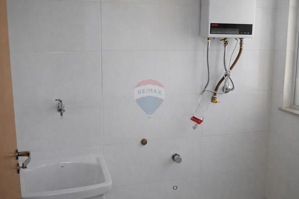 Apartamento - Alugar - Juiz de Fora , Minas Gerais - WhatsApp Image 2026-01-31 at 13.52.56 (2).jpeg - Área de serviço - 860431075-19