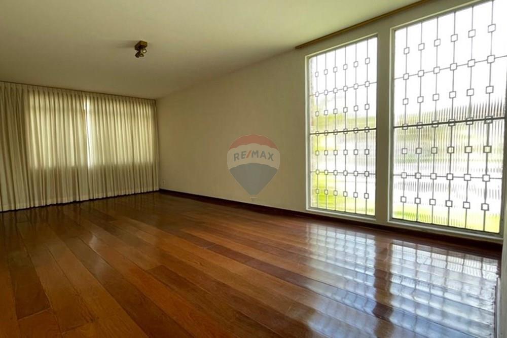 Casa - Venda - Juiz de Fora , Minas Gerais - WhatsApp Image 2025-12-13 at 12.06.25.jpeg - Sala - 860381054-11