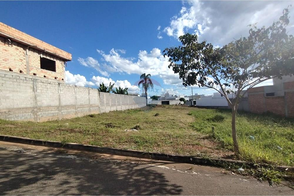 Terreno - Venda - Lavras , Minas Gerais - fc75d81c-95f8-4f6f-b598-7a8aa2762c98.jpeg - 860471044-32