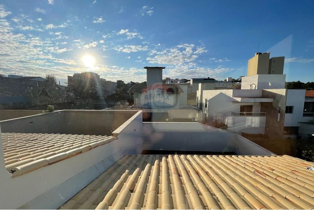 Casa - Venda - Juiz de Fora , Minas Gerais - WhatsApp Image 2025-07-28 at 11.17.59 (3).jpeg - 860301046-1