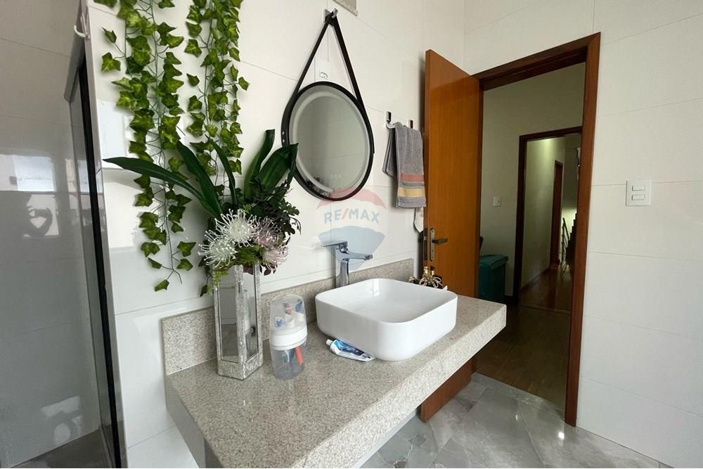 Casa - Venda - Conselheiro Lafaiete , Minas Gerais - WhatsApp Image 2025-03-18 at 17.15.55 (1).jpeg - 860421029-28