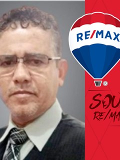 Francisco Inocencio - RE/MAX BLUE FOX