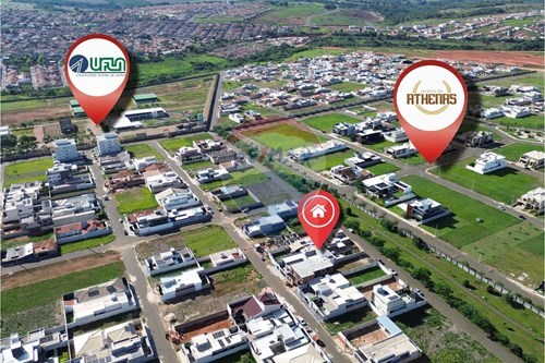 Venda-Casa-MARCELO RODRIGUES DAMACENO , 135  - Califórnia Garden i , São Sebastião do Paraíso , Minas Gerais , 37953-344-870601039-3