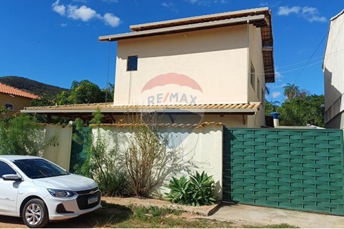 Venda-Casa-Alameda do Riacho , 46  - Proximo à MG 010  - Centro , Santana do Riacho , Minas Gerais , 35847000-870351002-1