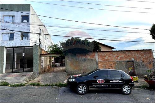 For Sale-Land-José Amaral , 48  - Desembargador Paula Motta  - Ouro Preto , Belo Horizonte , Minas Gerais , 31320-020-870411035-22